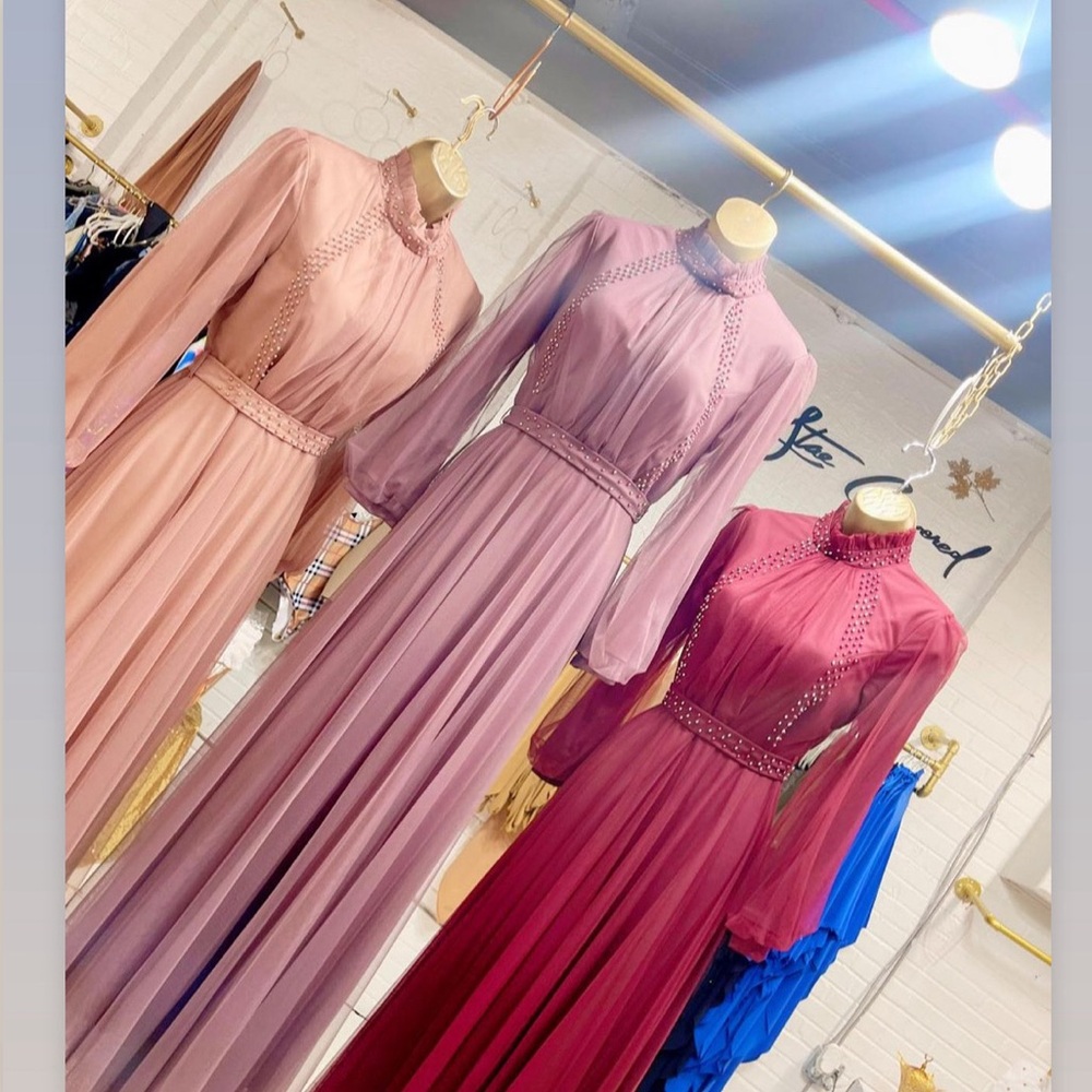🧕🏼 Wedding Dresses